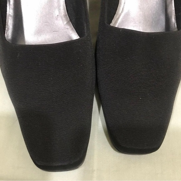 Naturalizer Block Heels - Picture 3 of 7